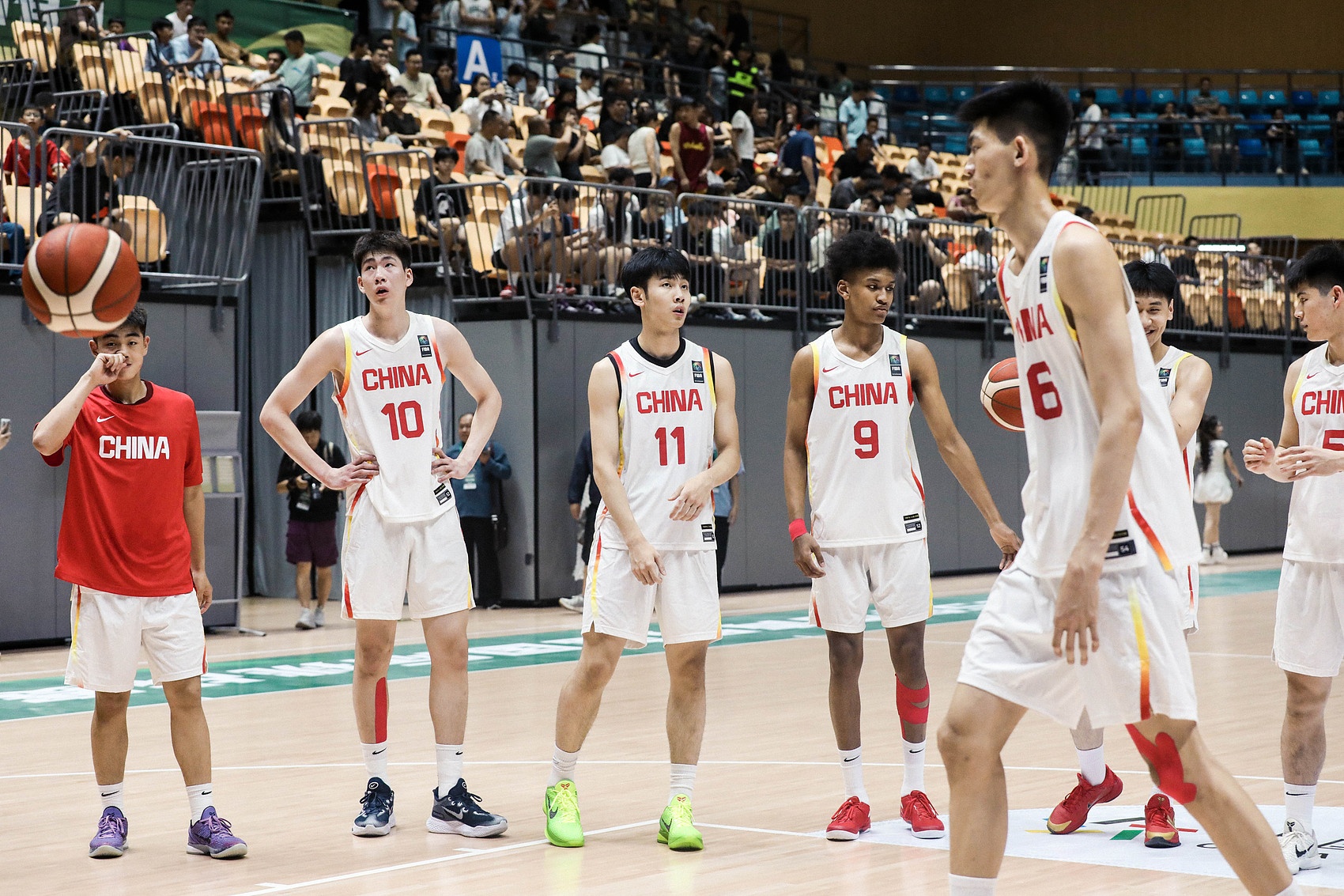 麦穗丰：U19男篮打出了强度但整体性约等于无 没有训练有素的感觉