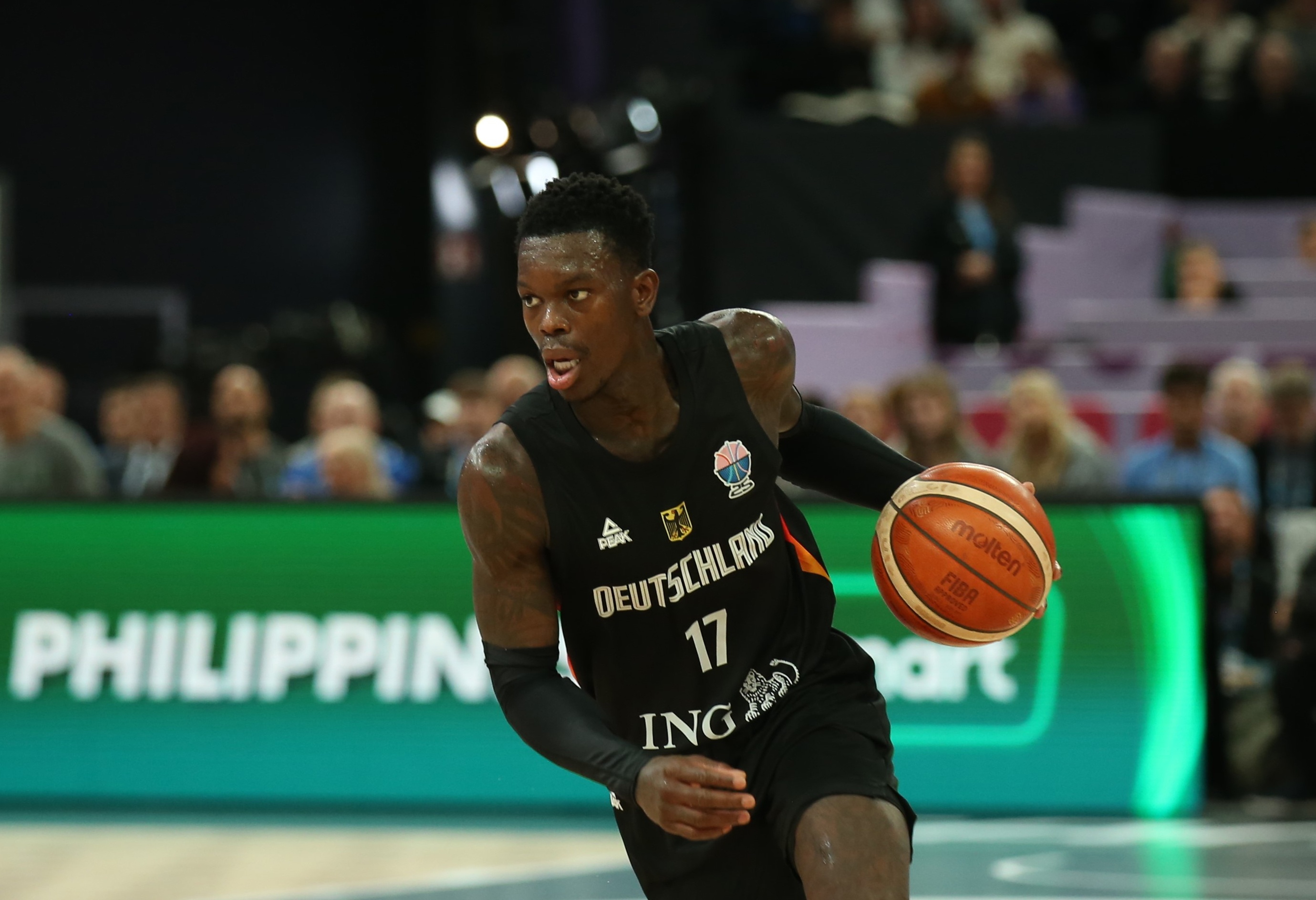 FIBA赛场如鱼得水！施罗德欧锦赛小组赛场均21+6.2 命中率53.5%