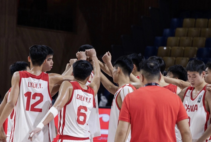 媒体人：本届中国U16男篮的表现符合预期 甚至有一些惊喜