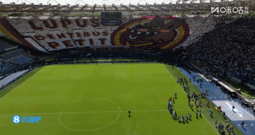 这就是罗马德比！拉齐奥、罗马双方赛前均展出巨型TIFO